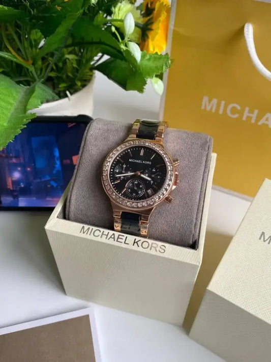 Mic Kor Premium Quality Watch With LIVE v!DEO CALL FACILITY MIC012