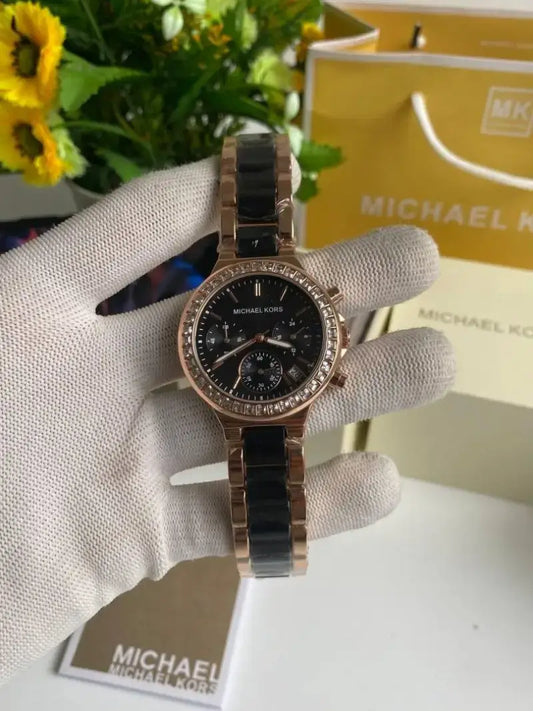 Mic Kor Premium Quality Watch With LIVE v!DEO CALL FACILITY MIC012