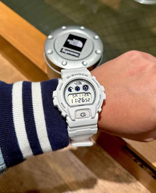 G sho x North Face Supr Edition Luxury Article With Original Brand Tags Everything GS03