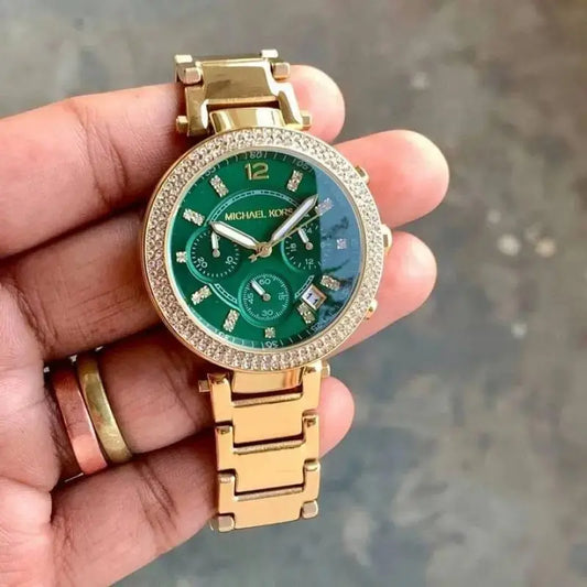 Mic Kor Premium Quality Watch With LIVE VIDEO CALL FACILITY MIC0